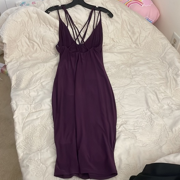 *SALE* Fashion Nova Dress - Picture 4 of 6